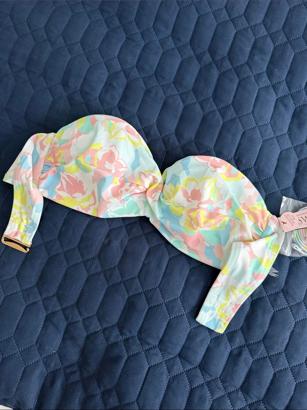 Victoria's Secret Pastel Mint & Blush Bandeau Swim Top - Picture 1 of 4